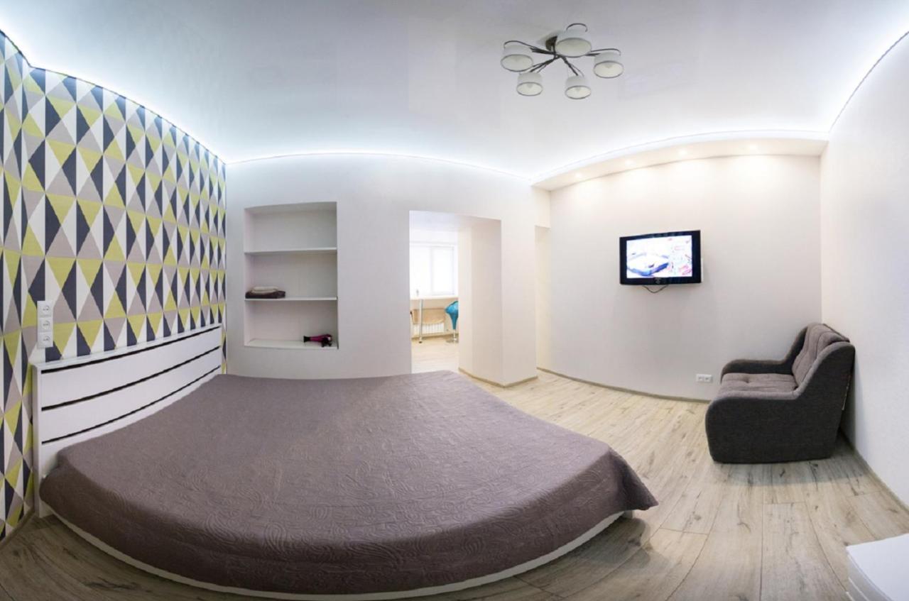Modern Apartments In The Centre - Kuznechna Str. 26/4 Kharkov Ngoại thất bức ảnh