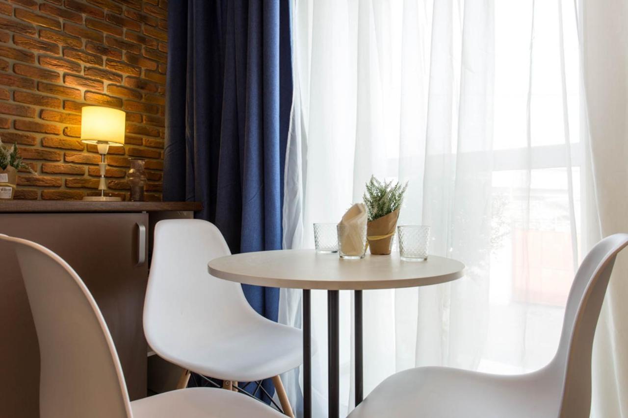 Modern Apartments In The Centre - Kuznechna Str. 26/4 Kharkov Ngoại thất bức ảnh