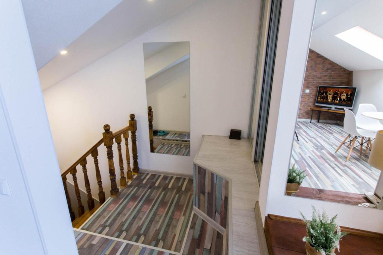 Modern Apartments In The Centre - Kuznechna Str. 26/4 Kharkov Ngoại thất bức ảnh